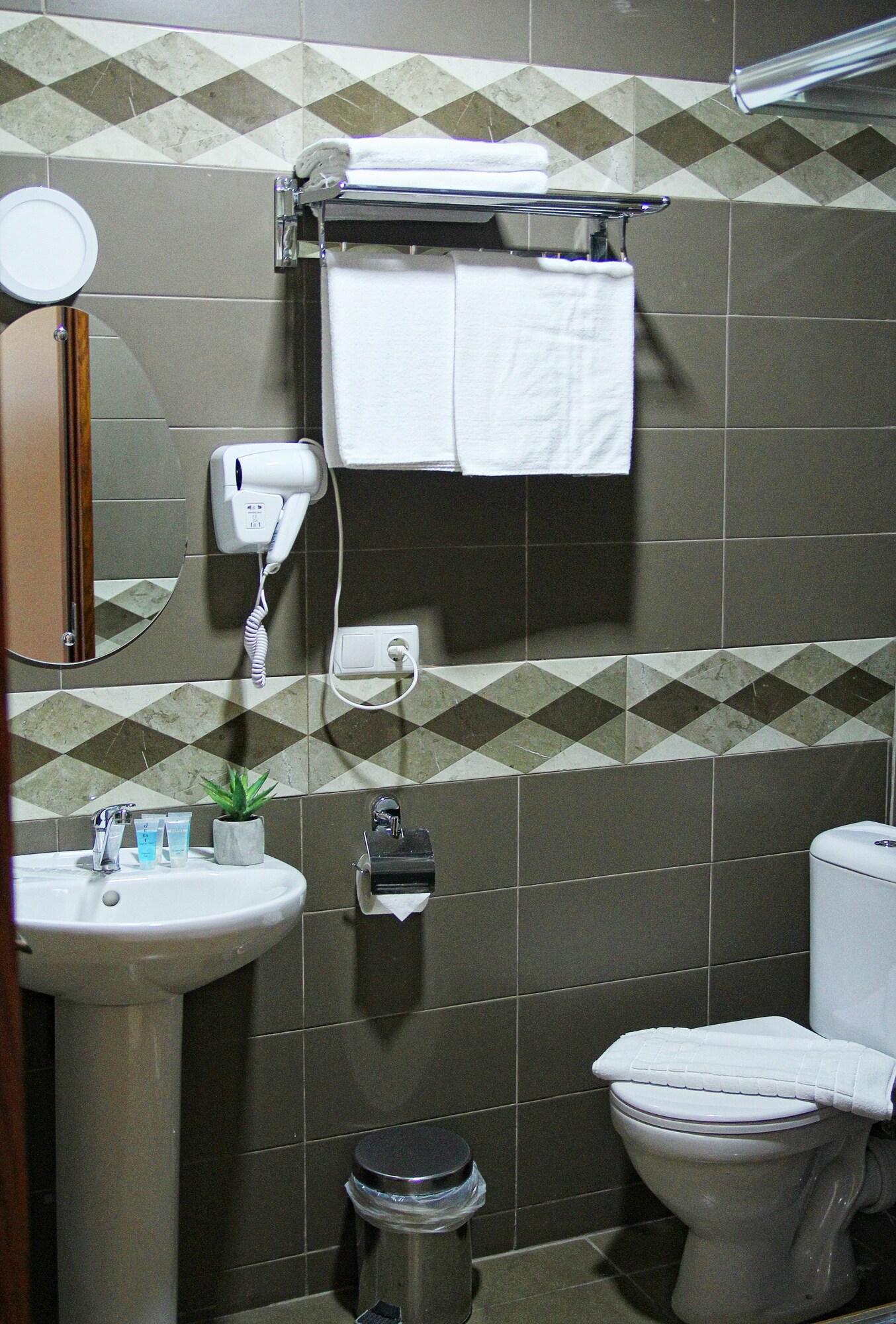 Rogalux Blue Hotel Tbilisi Buitenkant foto