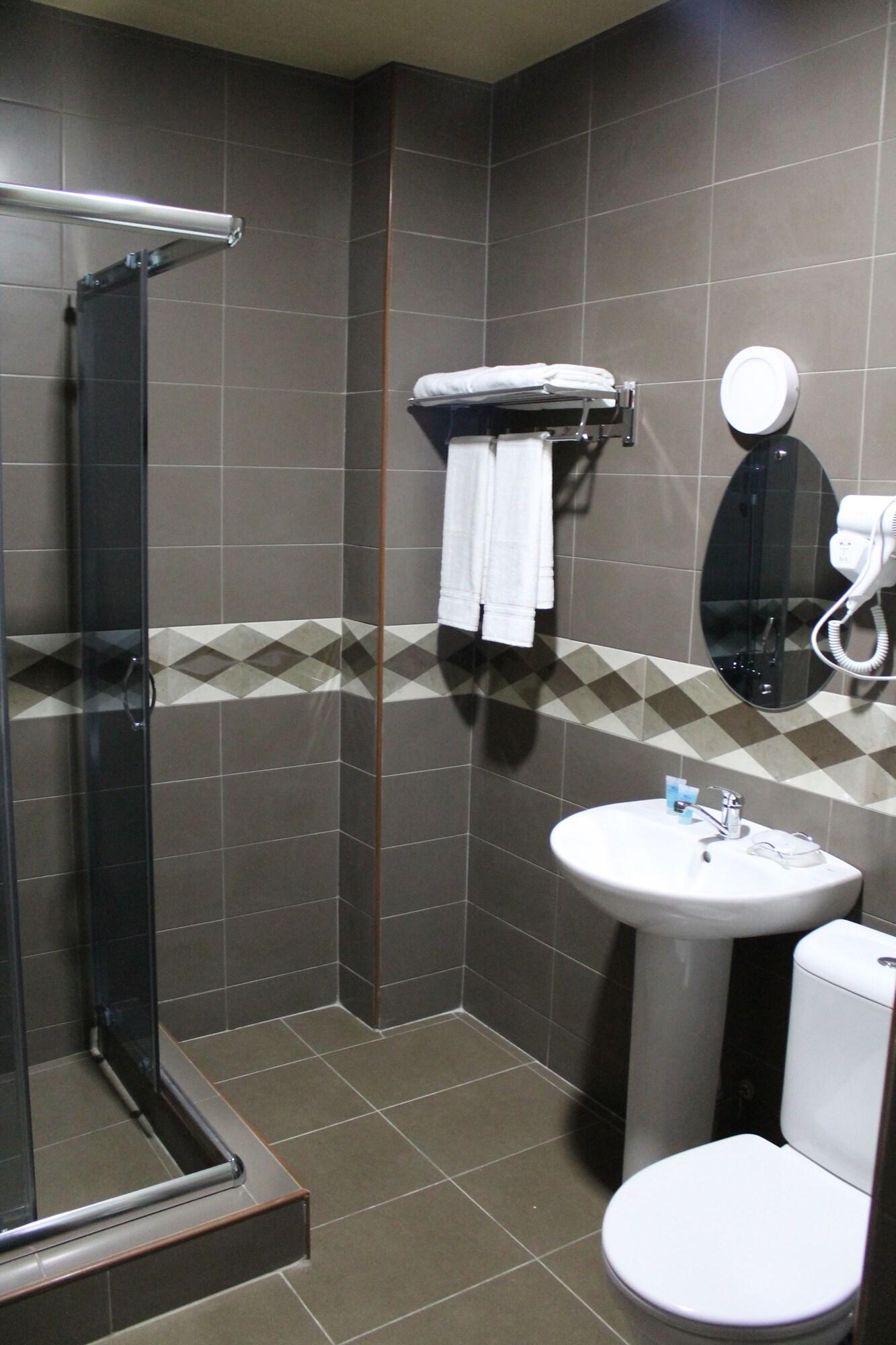 Rogalux Blue Hotel Tbilisi Buitenkant foto